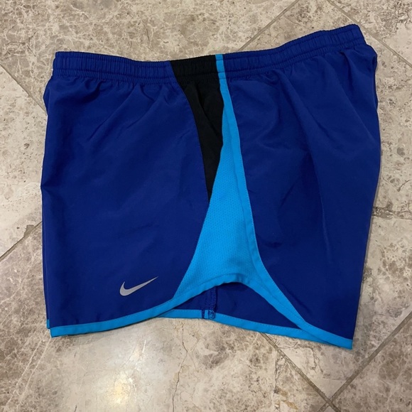 Nike Dri-Fit Running Shorts Small - Picture 3 of 9